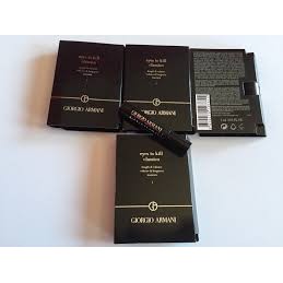 Chuốt mi Giorgio Armani Eyes To kill Mascara màu đen 2ml | BigBuy360 - bigbuy360.vn