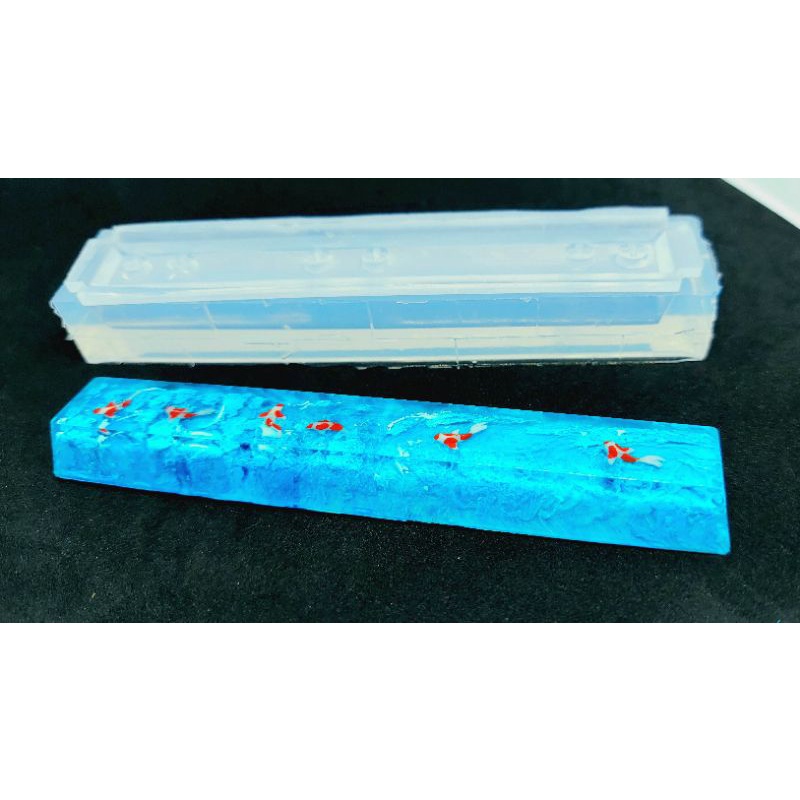 Khuôn silicon làm keycap 6.25U profile OEM.
