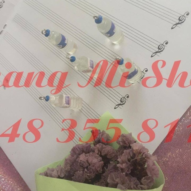 Charm nước suối