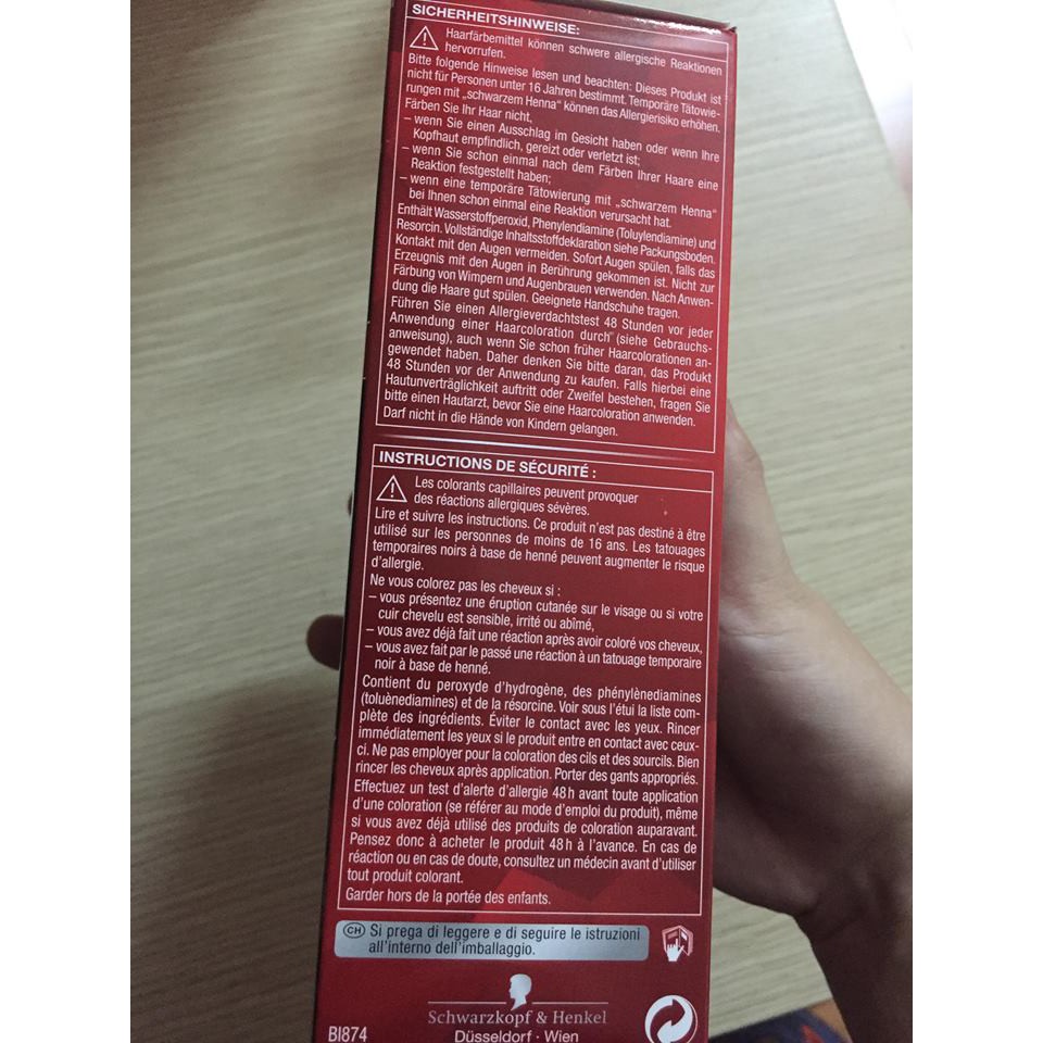Thuốc nhuộm tóc của Đức Brilliance màu 874  hãng Schwarzkopf