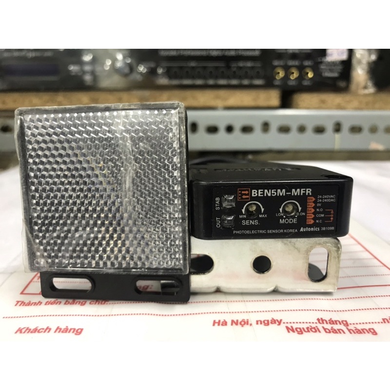Cảm biến quang Autonics BEN5M-MFR (Phản xạ gương)