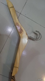 Thanh lý móc áo gỗ