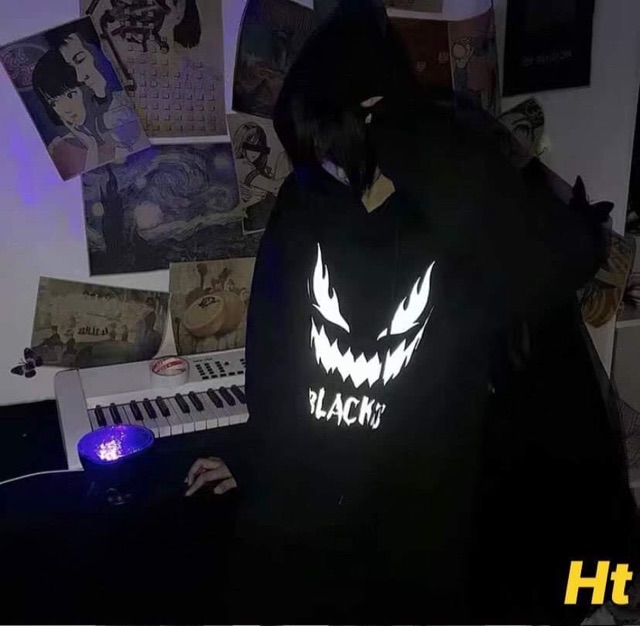 Áo hoodie nỉ bông phản quang mặt quỷ răng cưa