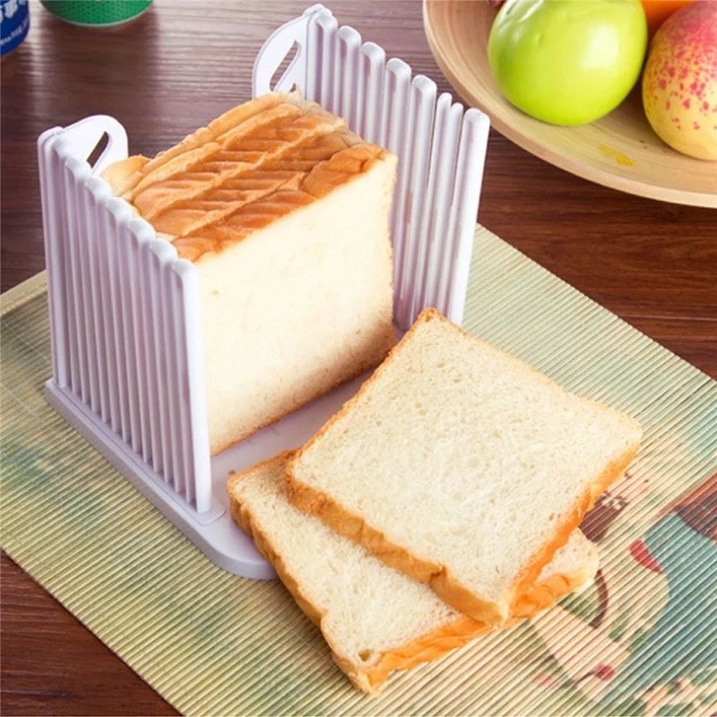 Dụng cụ cắt lát bánh mì sandwich