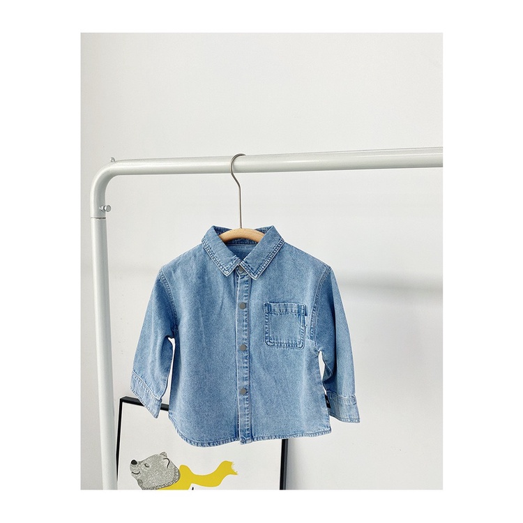 Áo denim dài tay màu nhạt đơn giản cho bé A875