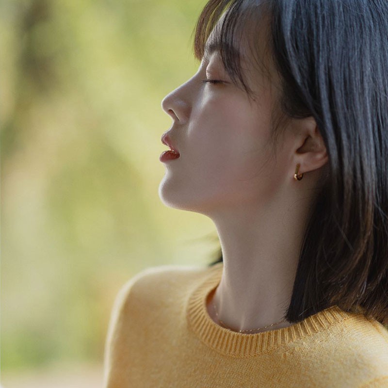 Khuyên Tai Nữ Hình Chữ U Thời Trang