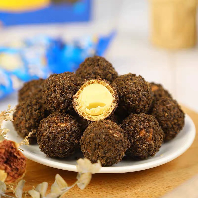 Bánh Socola Nhân Chảy 3 Lớp Hộp 220gr (Đỏ,Xanh Ngẫu Nhiên) | BigBuy360 - bigbuy360.vn