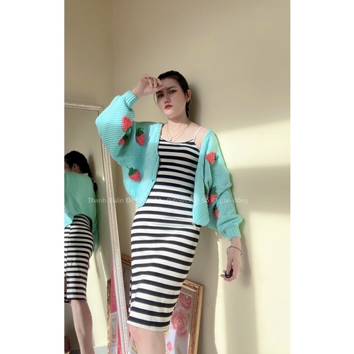 Hình thật- Áo Len Móc Dâu - Móc Hoa Dày Dặn