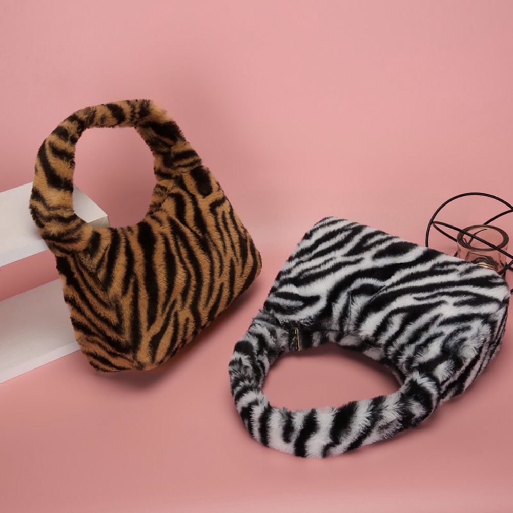 Túi Xách Kẹp Nách Phối Lông Phong Cách Thời Trang Thu Đông Mới Cho Nữ