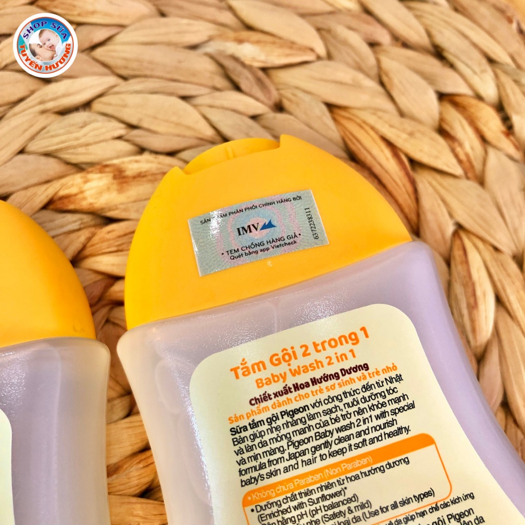 Sữa tắm gội 2 trong 1 Pigeon hoa hướng dương cho bé