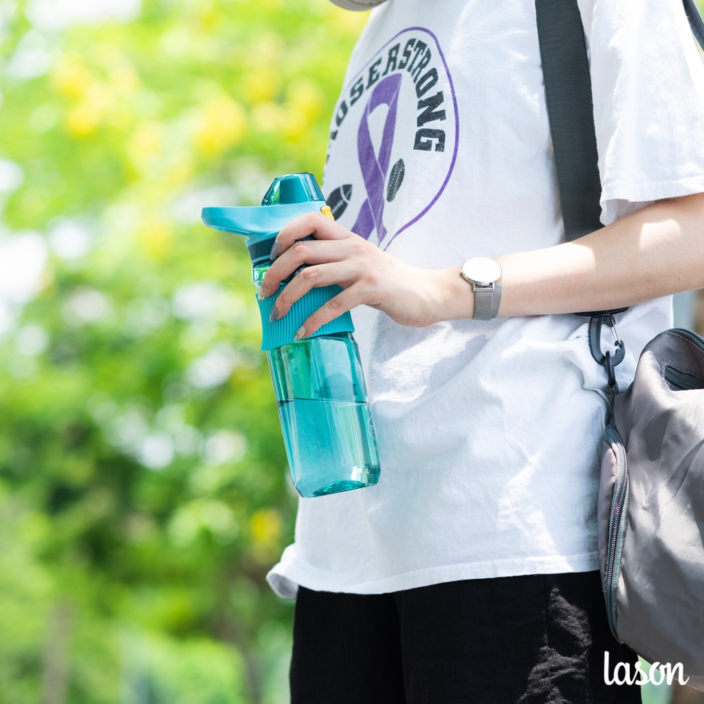 Bình nước nhựa thể thao Young 650ml BN-NHUA00422