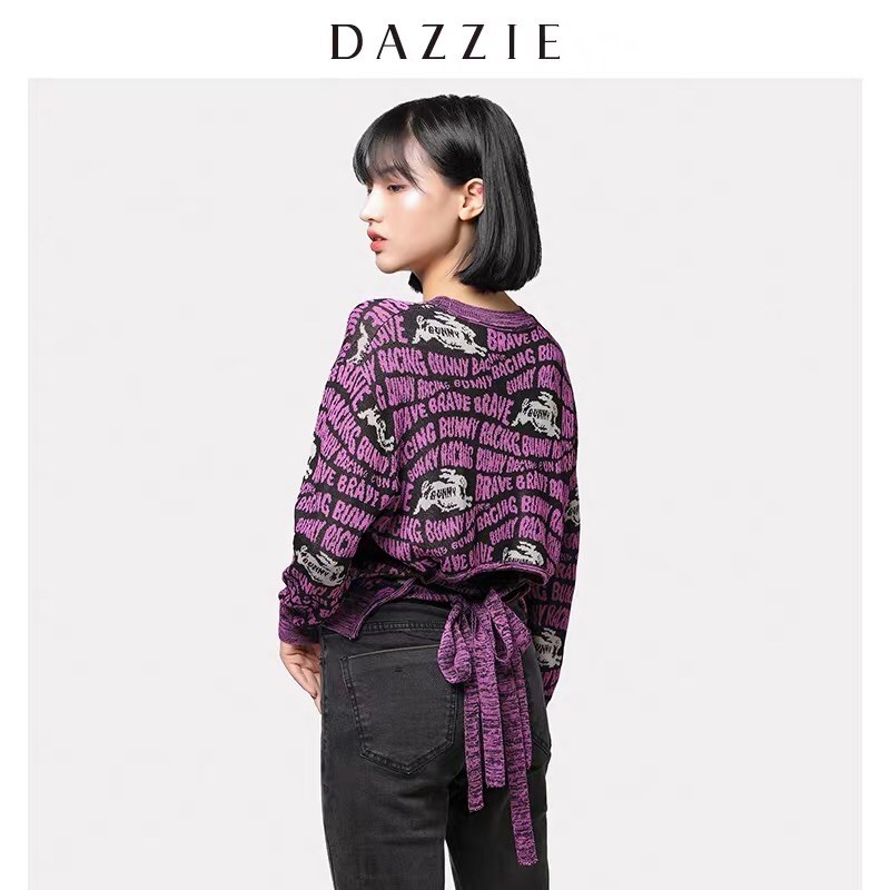 Áo len hoạ tiết Dzzit