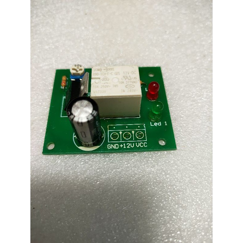 mạch sạc ắc quy tự ngắt 12v