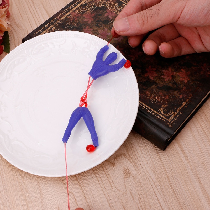 Đồ chơi người nhện dính tường vui nhộn cho bé