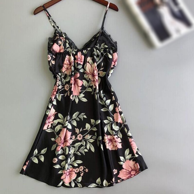 Đầm ngủ hai dây cổ chữ V khoét sâu giả lụa in họa tiết viền ren gợi cảm