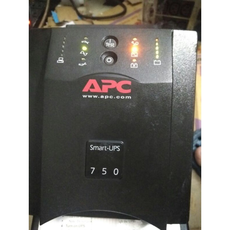 Bộ lưu điện UPS SMART APC SUA 750i