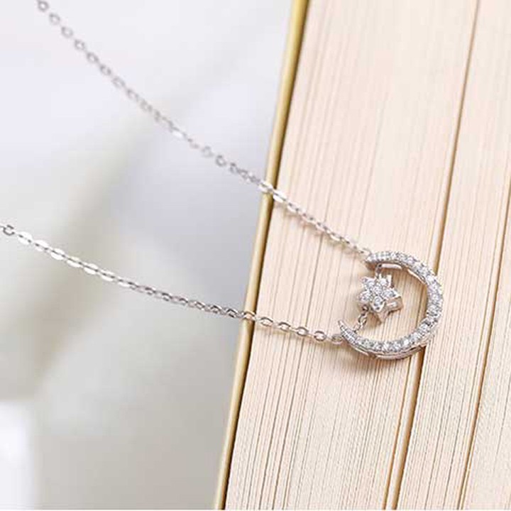 Vòng Cổ Nữ Hình Mặt Trăng Và Ngôi Sao, Bạc S925 Sáng Bóng - VC009