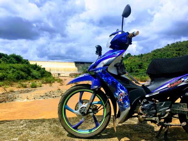 Baga giữa Suzuki Viva fi, Smash, Hayate.