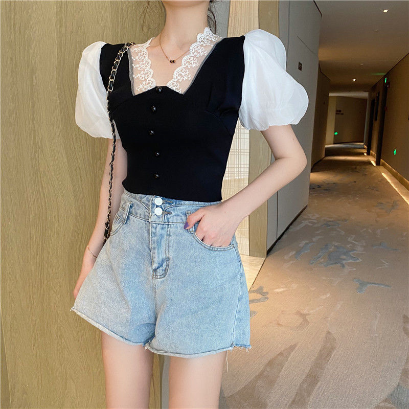 Áo kiểu nữ phối ren dệt kim tay ngắn quyến rũ dạng croptop