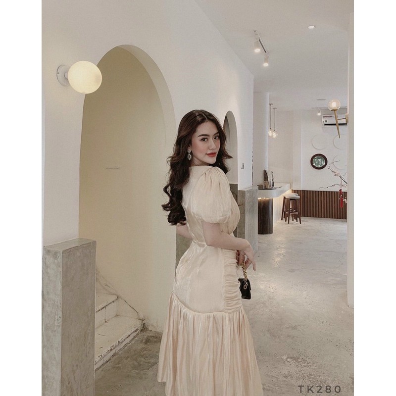 ĐẦM THIẾT KẾ TƠ NHŨ - BO EO XOÈ - ĐẦM TRẮNG NUDE - GD115 (ko kèm hoa) | BigBuy360 - bigbuy360.vn