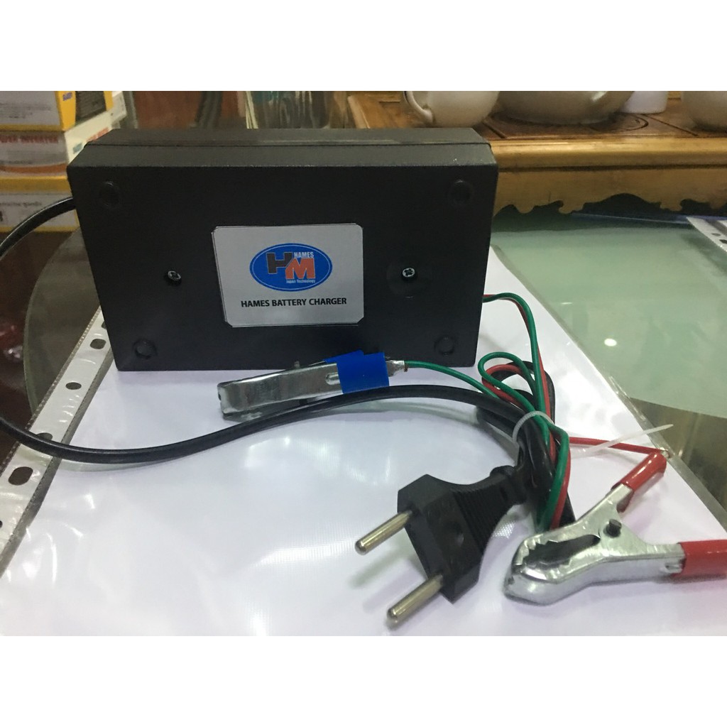 Sạc(nạp) ắc quy tự động Hames 12V 5A