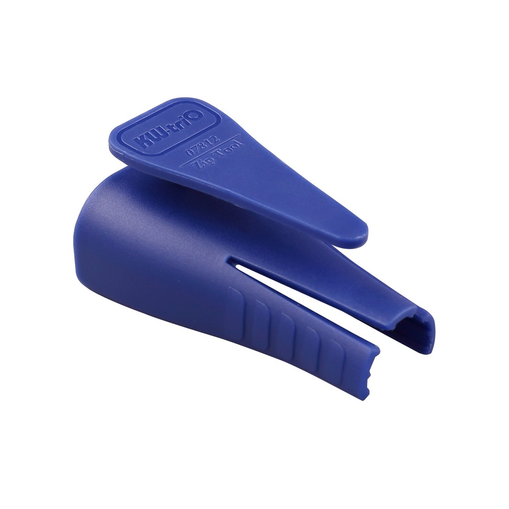 Dụng cụ mở bìa còng thiết kế đơn giản tiện dụng