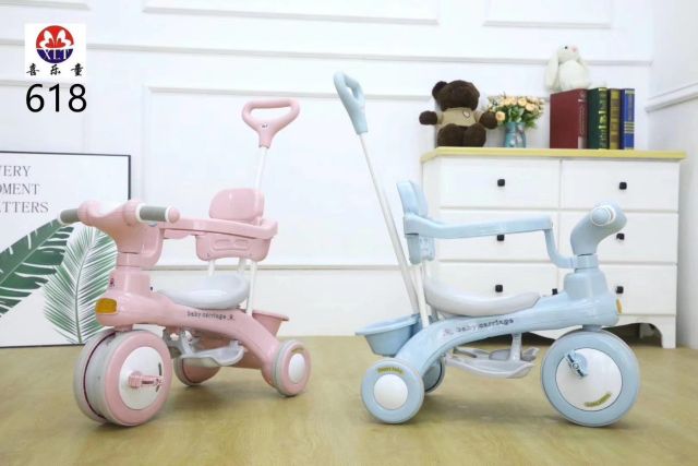 Xe đạp 3 bánh cần đẩy phát nhạc 618 cho bé