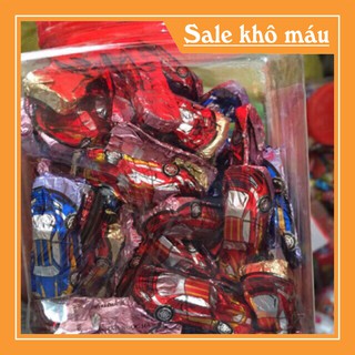 Kẹo sô cô la ô tô