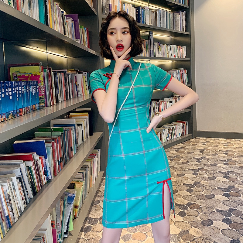 Đầm Sườn Xám Trung Hoa Xinh Xắn Dành Cho Nữ