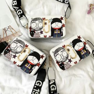 Túi đeo chéo nữ thời trang dạo phố