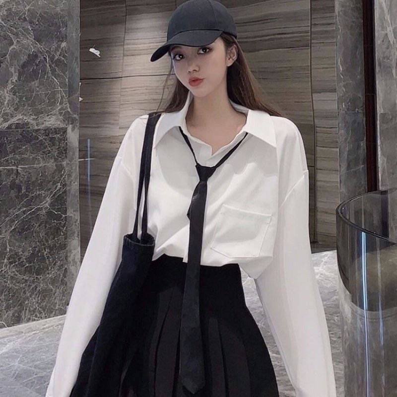 Áo sơ mi túi ngực dài tay kèm cà vạt chất đũi form rộng mix gile diện Tết