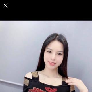 Áo của vân đặng 300k