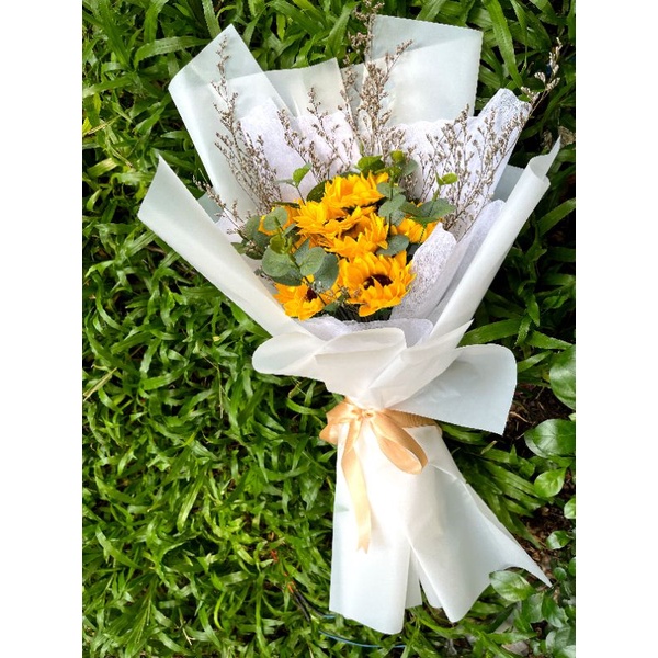 BÓ HOA SÁP HƯỚNG DƯƠNG TẶNG TỐT NGHIỆP, SINH NHẬT, NGÀY 8/3, NGÀY LỄ TÌNH YÊU, VALENTINE, 14/2, NGÀY 20/10