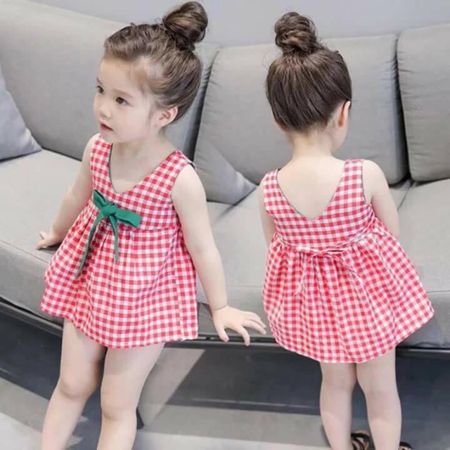 Bộ váy kẻ cho bé gái
