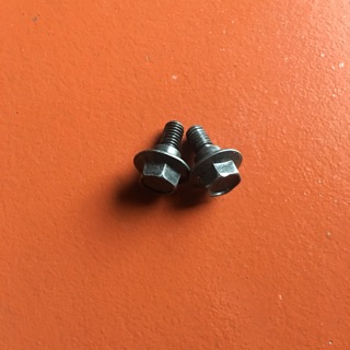 Ốc bắt catter