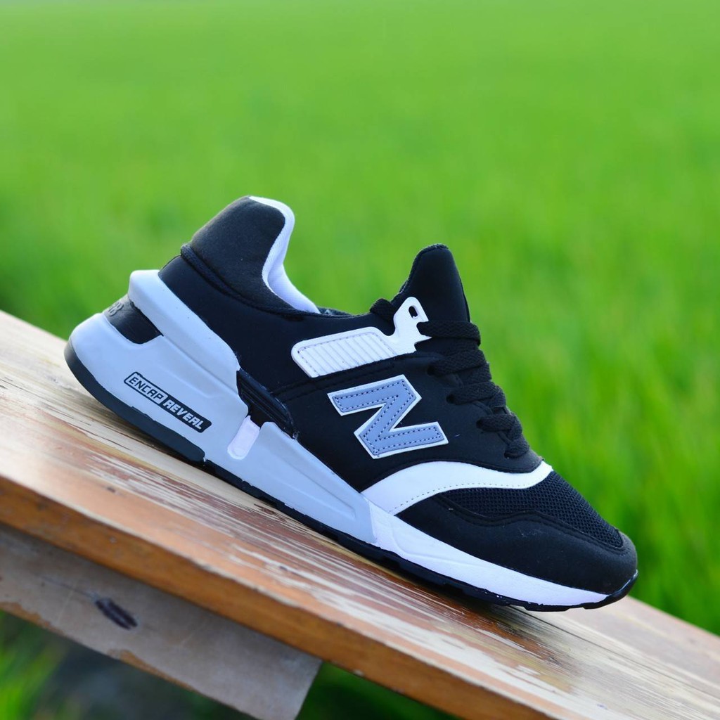 Mới Giày Thể Thao New Balance 997s Phối Màu Đen Trắng Cá Tính