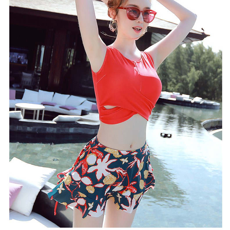 [Mã FASHIONHOT19 giảm 10K đơn bất kỳ] Bộ bơi 3 mảnh màu vàng- đỏ hoạ tiết cực đẹp | BigBuy360 - bigbuy360.vn