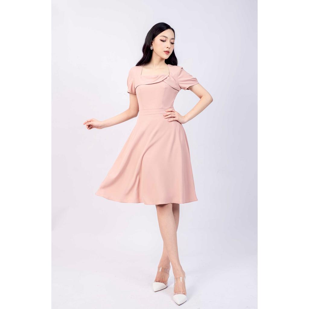 Đầm xòe, cổ vuông, tay cộc MMOutfit M-DA020121056