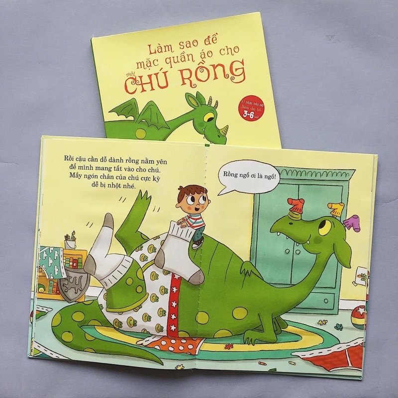Sách - Làm sao để mặc quần áo cho một chú rồng