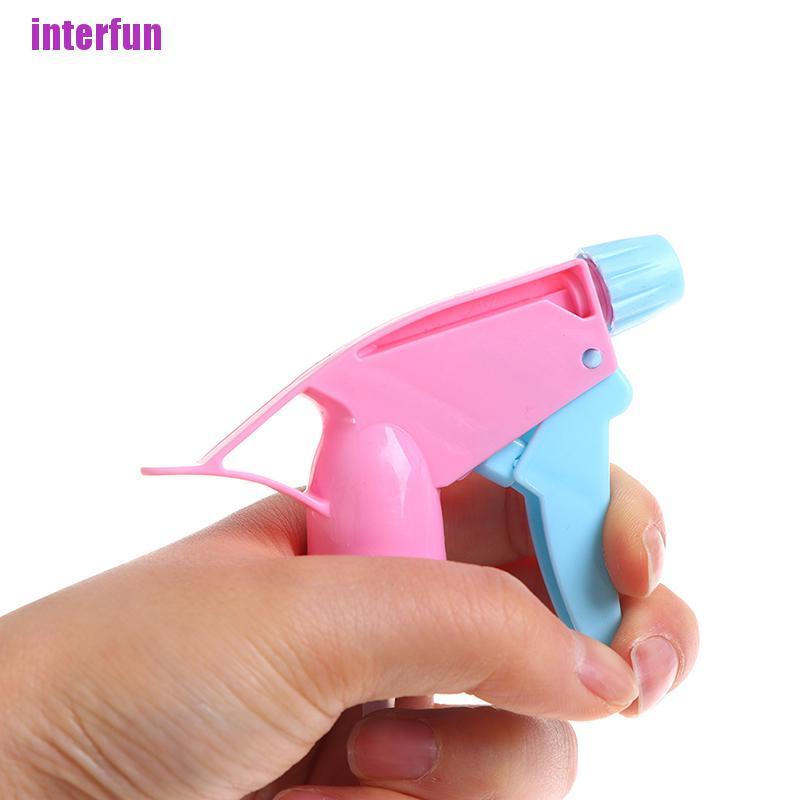 1 Bình Xịt Nước Tưới Cây Tiện Dụng