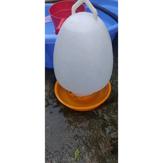 Máng Uống Cho Gà Vịt