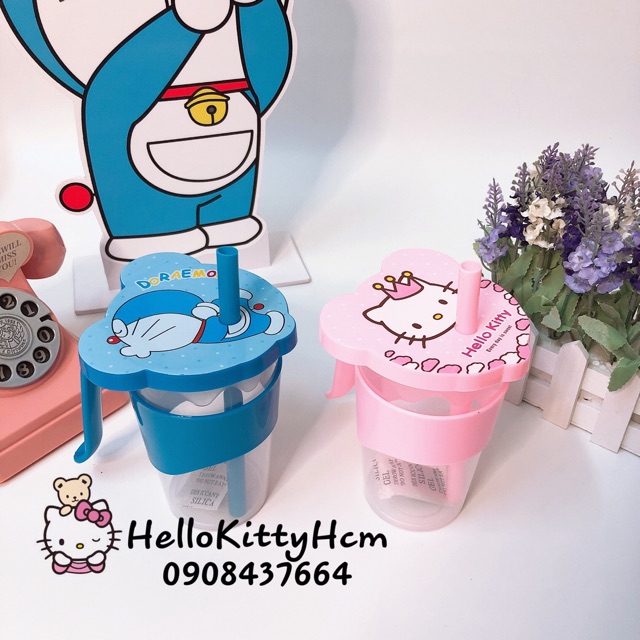 Ly nhựa Hello Kitty và Doremon