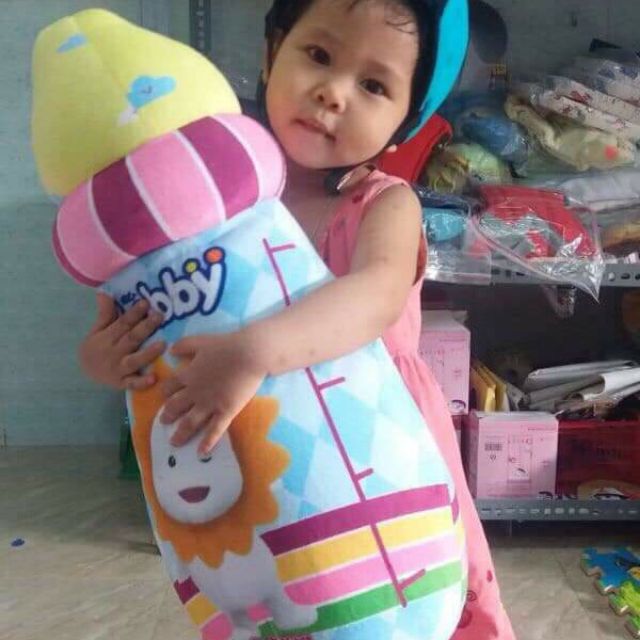 Gối ôm bình sữa