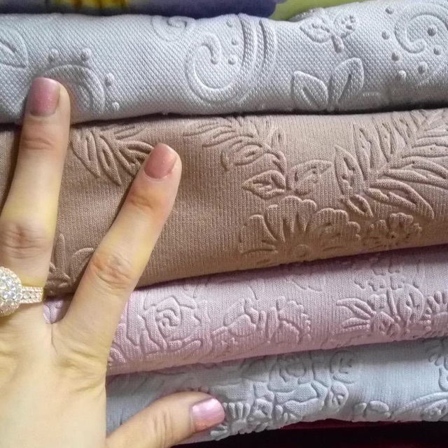 Vải thun xốp hoa nổi hàn quốc siêu siêu đẹp. Combo mỗi màu 1m50