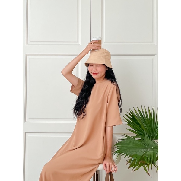 TEE DRESS - Đầm suông xẻ tà