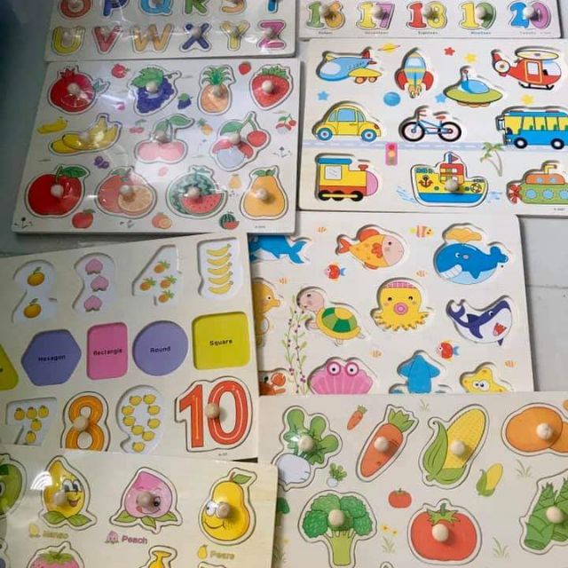 Bảng núm gỗ cho bé