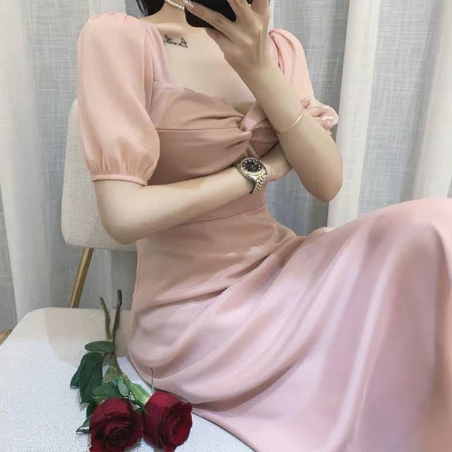 ĐẦM VOAN XOĂN NGỰC TRẮNG - HỒNG