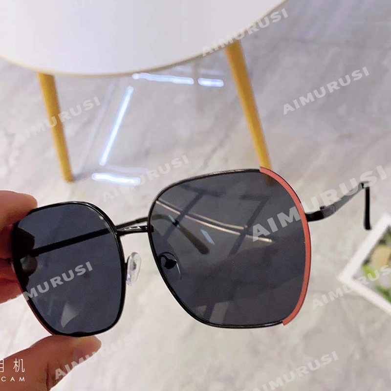 Kính mát gọng vuông oversize màu gradient thời trang Hàn Quốc cho nữ