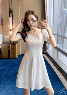 Đầm váy trắng phối tay voan