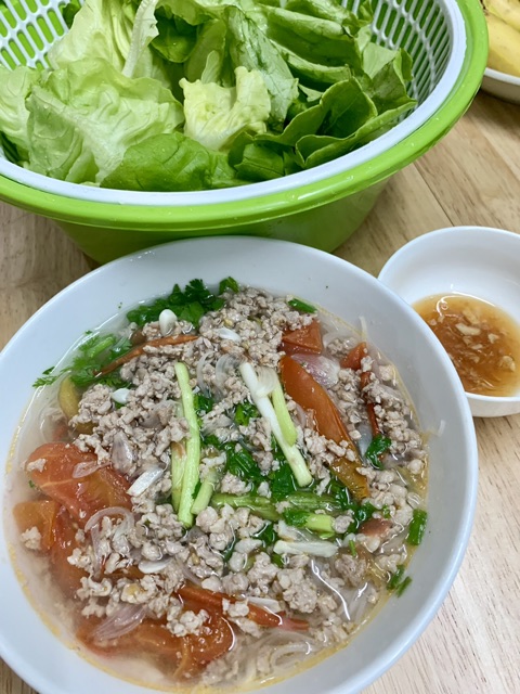 Sợi hủ tíu